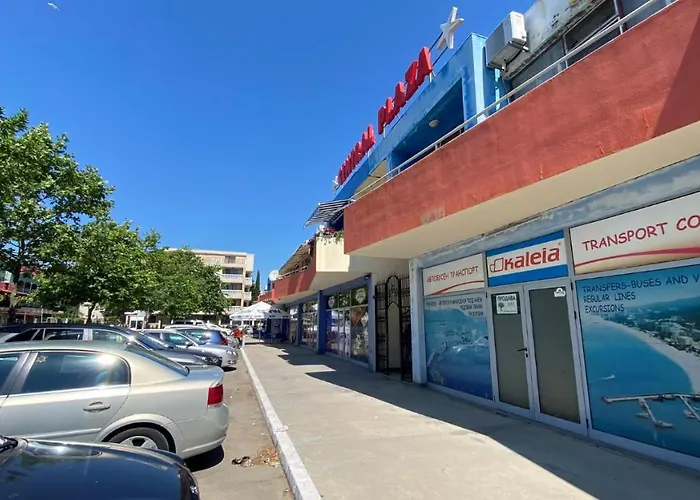 Bratanov Plaza 阳光海滩