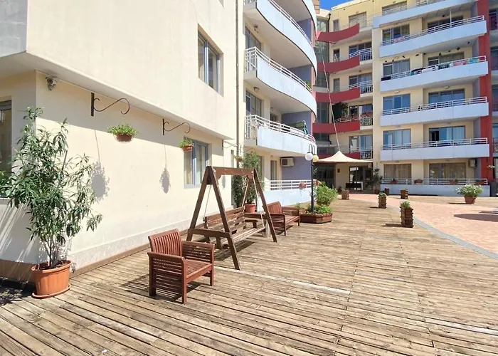 Bratanov Plaza * Sunny Beach