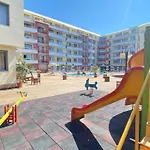 Bratanov Plaza * Sunny Beach
