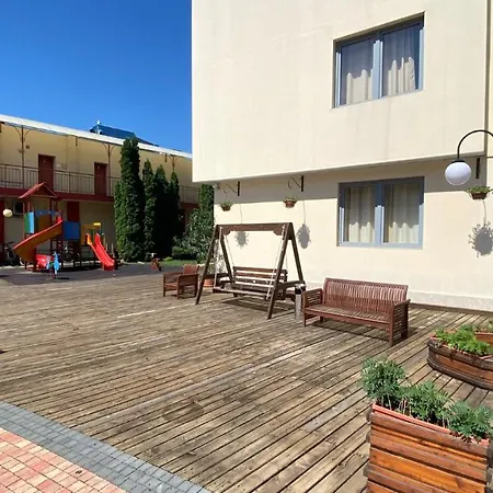 Bratanov Plaza