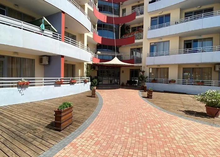 Bratanov Plaza Lägenhet *